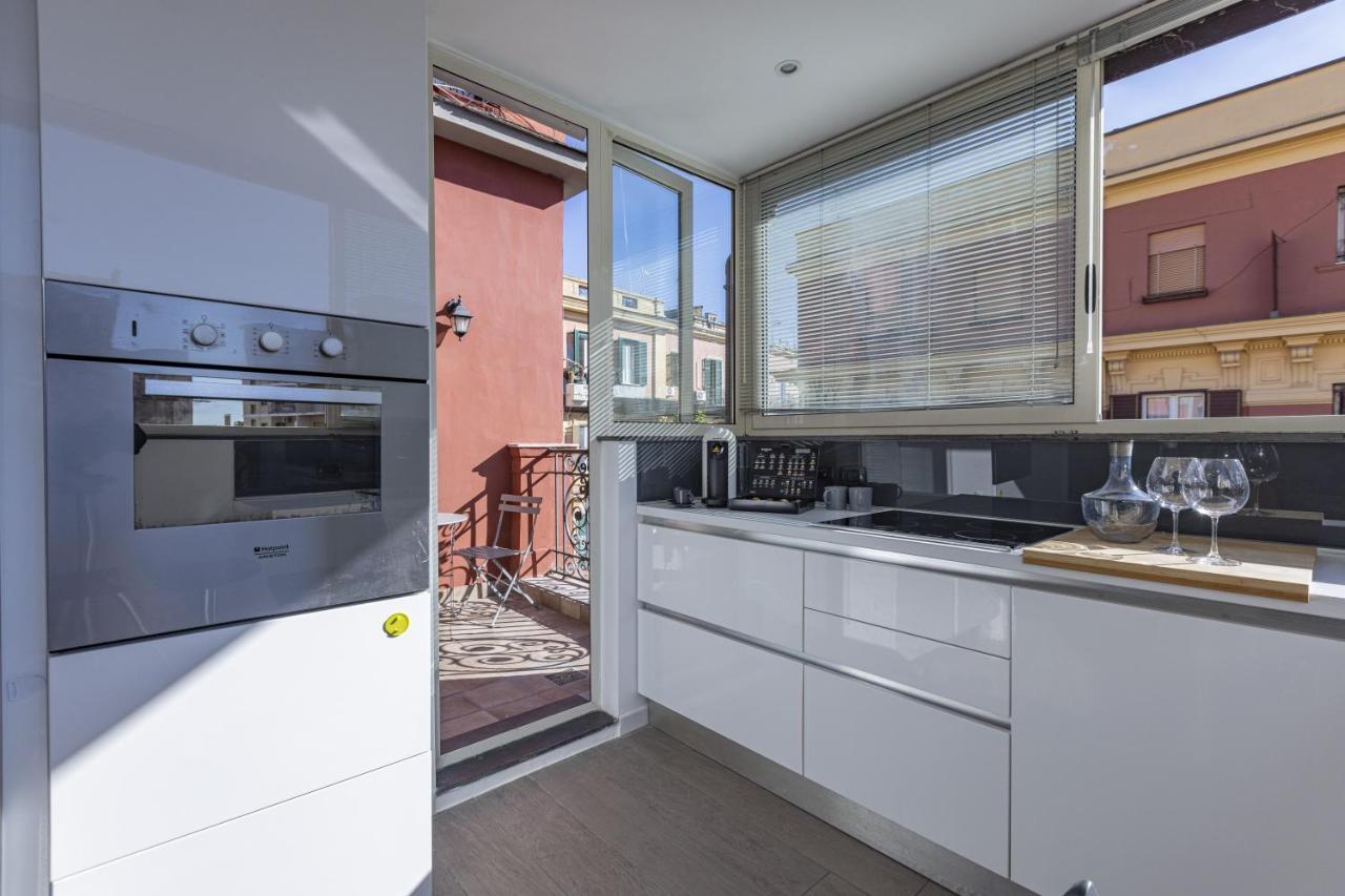 La Casa Dei Miei - Con Terrazzo In Centro Apartamento Nápoles